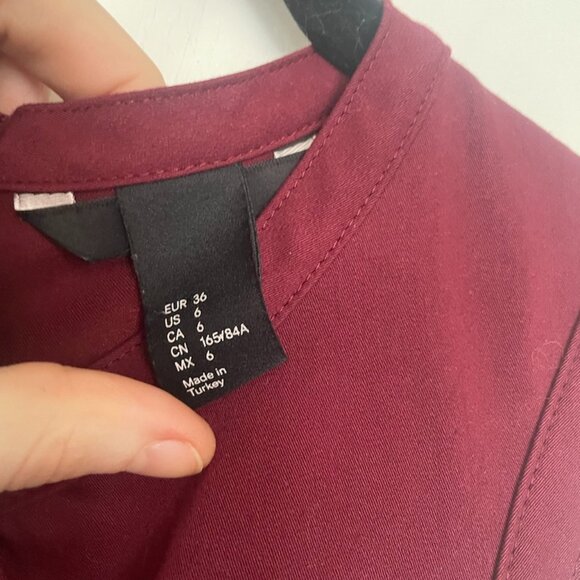 H&M Burgundy Peplum Dress - Picture 3 of 4